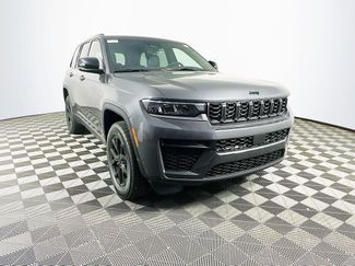New 2026 Jeep Grand Cherokee Altitude AWD/4WD video 2