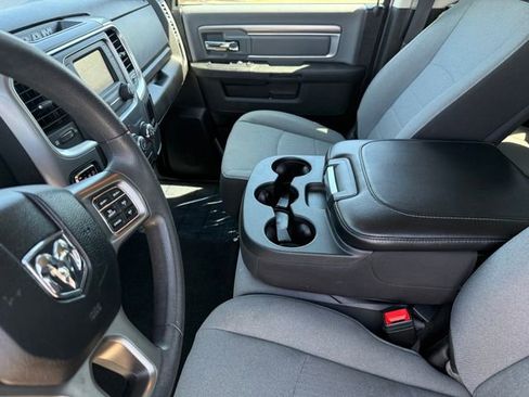 Used 2024 RAM 1500 Classic SLT image 9