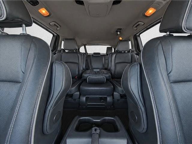Used 2022 Honda Odyssey Elite image 13