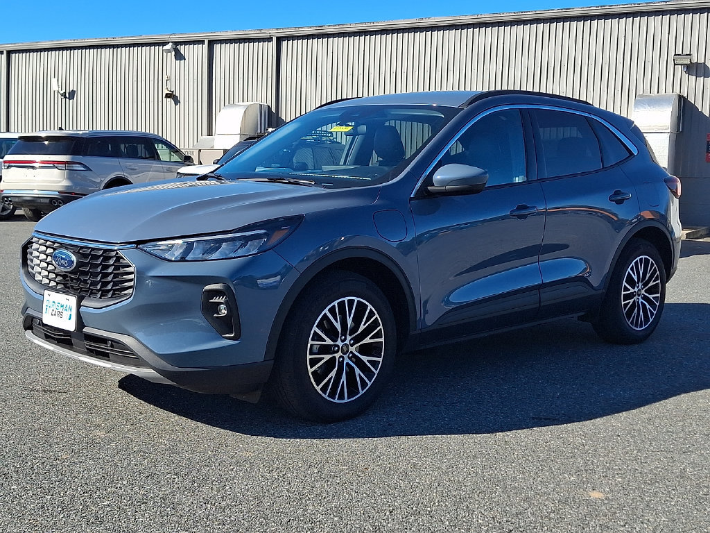 Used 2023 Ford Escape SE FWD image 3