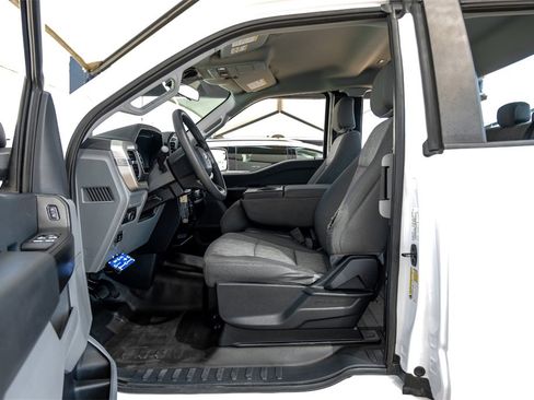 Used 2021 Ford F150 XL w/ Equipment Group 101A High image 3