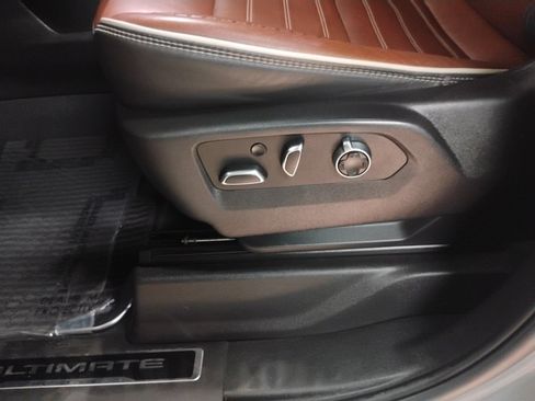 Used 2023 GMC Sierra 1500 Denali Ultimate image 19