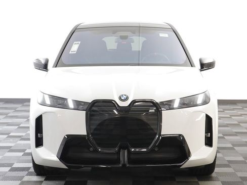 New 2026 BMW iX M70 image 25