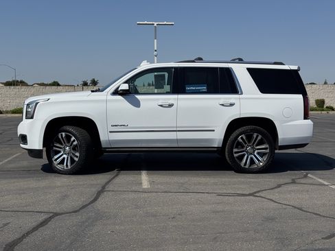 Used 2018 GMC Yukon Denali w/ Denali Ultimate Package AWD/4WD image 4