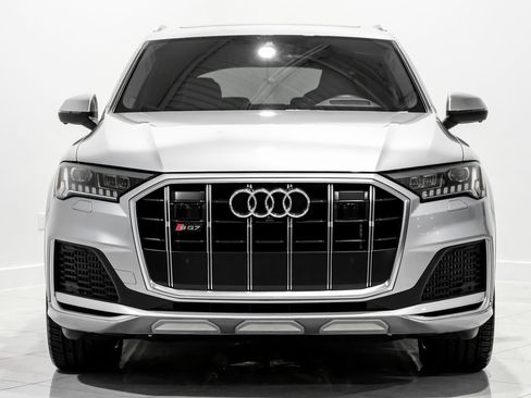 Used 2024 Audi SQ7 Prestige image 2