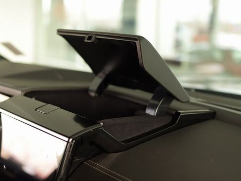 New 2026 GMC Yukon XL Elevation image 38