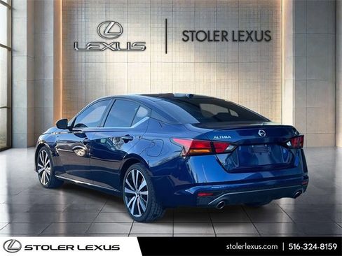 Used 2021 Nissan Altima 2.5 SR image 4