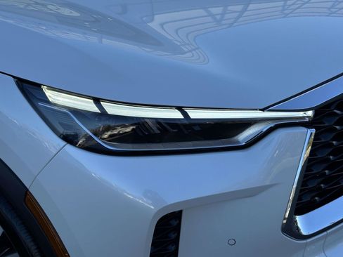 Used 2025 INFINITI QX60 Luxe w/ Cargo Package image 8