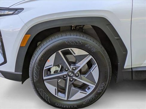 New 2026 Hyundai Tucson SEL image 10