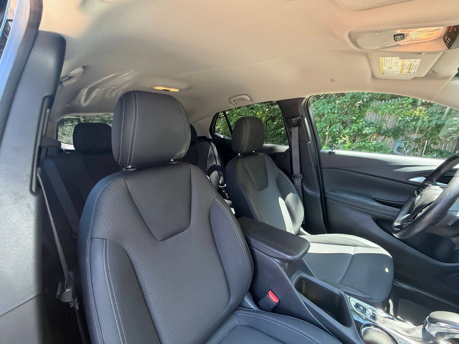 Used 2025 Buick Encore GX Preferred FWD image 34
