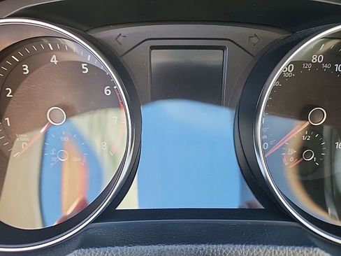 Used 2019 Volkswagen Passat 2.0T Wolfsburg image 17