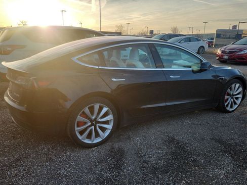 Used 2018 Tesla Model 3 Performance image 13
