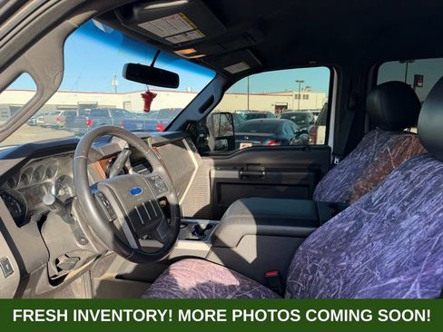 Used 2015 Ford F350 Lariat w/ Chrome Package image 8