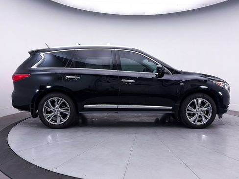 Used 2014 INFINITI QX60 Luxe w/ Deluxe Touring Package AWD/4WD image 36