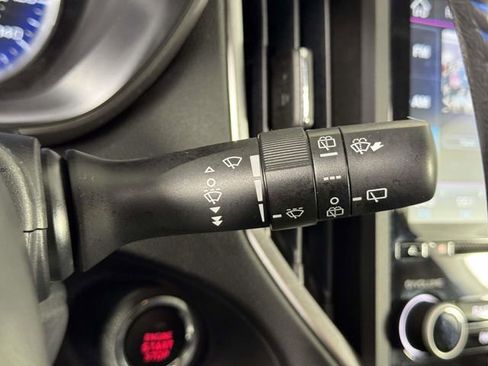 Used 2023 Subaru Crosstrek Hybrid AWD/4WD image 24