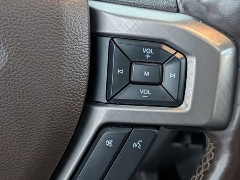 Used 2020 Ford F150 Limited w/ Trailer Tow Package image 25