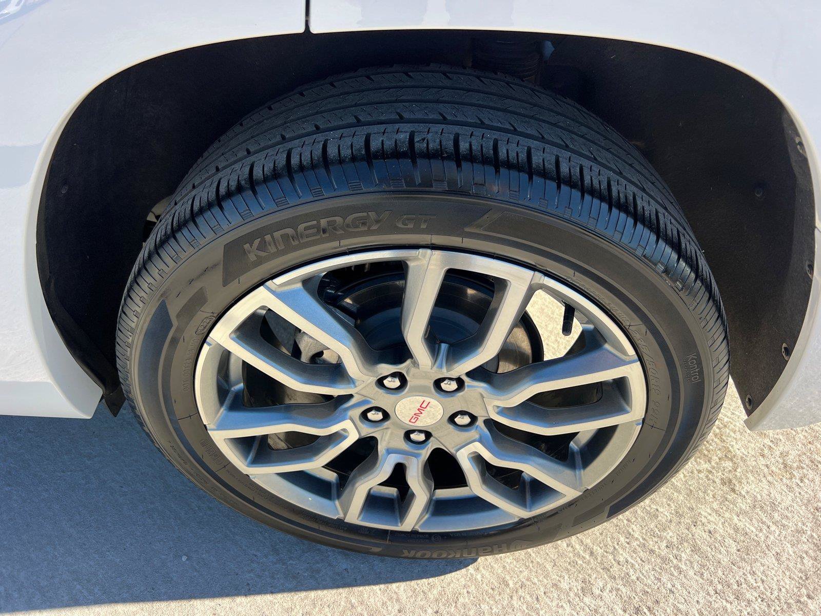 Used 2024 GMC Terrain Denali AWD/4WD image 20