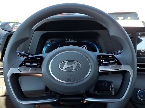 New 2026 Hyundai Elantra SE FWD image 9