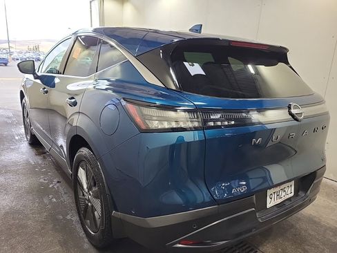 Used 2025 Nissan Murano SL w/ Cargo Package AWD/4WD image 2