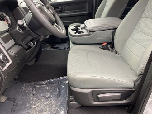 Used 2018 RAM 1500 Express image 11