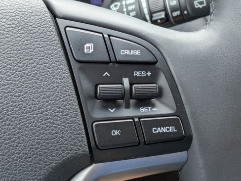 Used 2016 Hyundai Tucson Limited w/ Option Group 03 FWD image 27