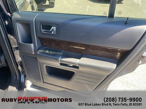 Used 2019 Ford Flex Limited AWD/4WD image 23