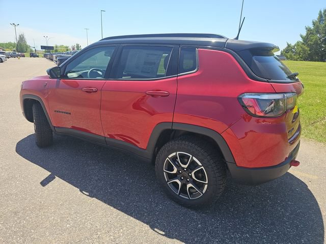 New 2026 Jeep Compass Trailhawk AWD/4WD image 3