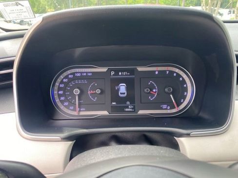 Used 2022 Hyundai Tucson SEL w/ Cargo Package AWD/4WD image 11