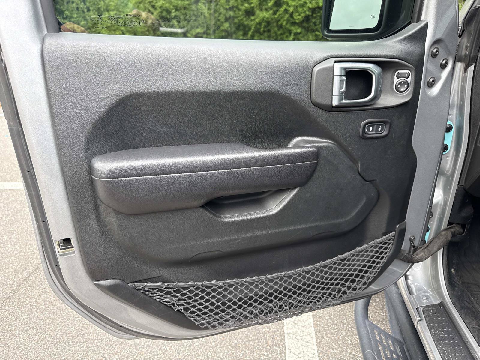 Used 2018 Jeep Wrangler Unlimited Sport S AWD/4WD image 17