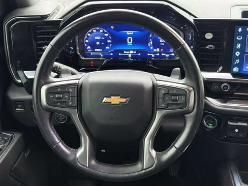Used 2022 Chevrolet Silverado 1500 LTZ w/ Technology Package AWD/4WD image 22