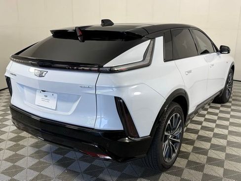 New 2026 Cadillac Lyriq Sport RWD image 8