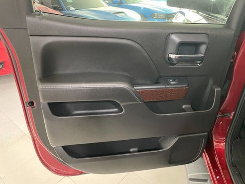 Used 2018 GMC Sierra 1500 SLE w/ SLE Value Package image 21