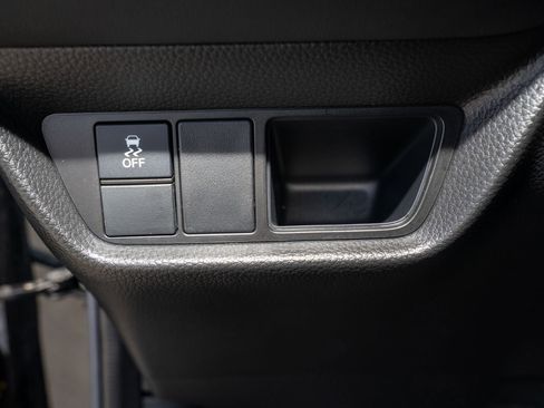 Certified 2024 Honda HR-V Sport image 30