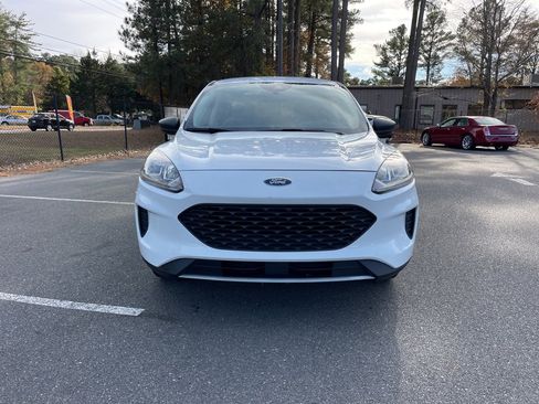 Used 2020 Ford Escape S image 3