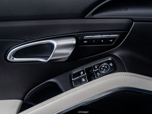 Used 2022 Porsche 718 Boxster S image 47