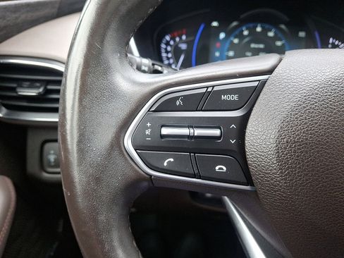 Used 2020 Hyundai Santa Fe Limited image 23