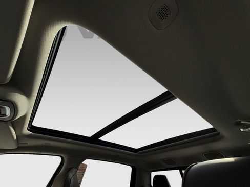 New 2026 RAM 1500 Limited w/ Off Road Group image 7