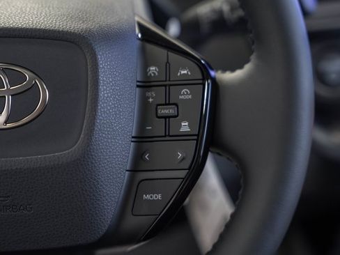 New 2026 Toyota Prius XLE image 28