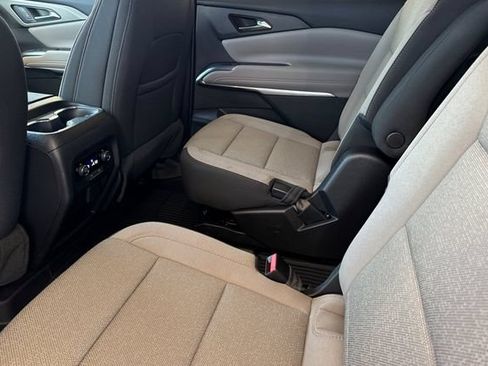 New 2026 Chevrolet Traverse LT w/ Driver Confidence Package FWD image 19