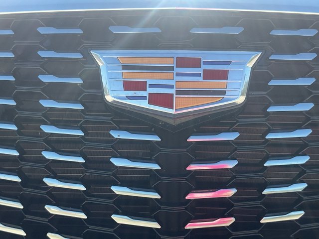 Used 2022 Cadillac XT5 Luxury FWD image 38