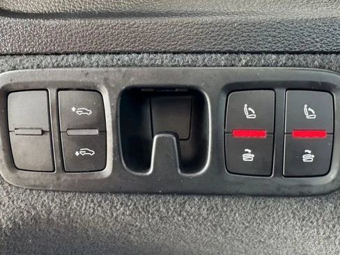 Used 2018 Audi Q7 3.0T Prestige image 50