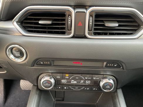Used 2018 MAZDA CX-5 Touring w/ Preferred Equipment Package FWD image 12