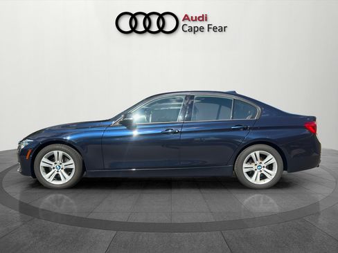 Used 2016 BMW 328i xDrive Sedan AWD/4WD image 2