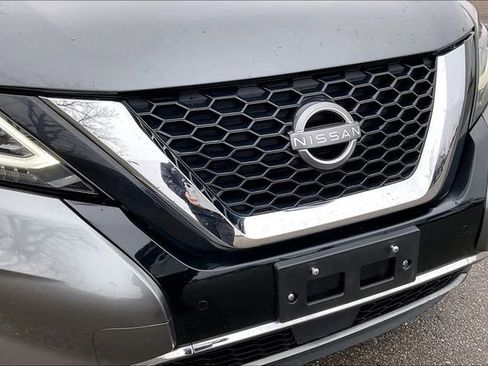 Used 2023 Nissan Murano SV image 31