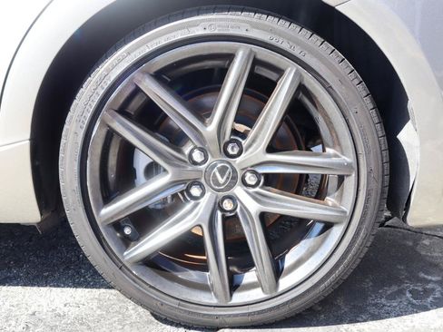 Used 2016 Lexus IS 200t w/ F Sport Package RWD image 33