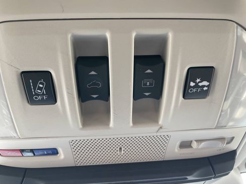 Used 2019 Subaru Ascent Limited AWD/4WD image 22