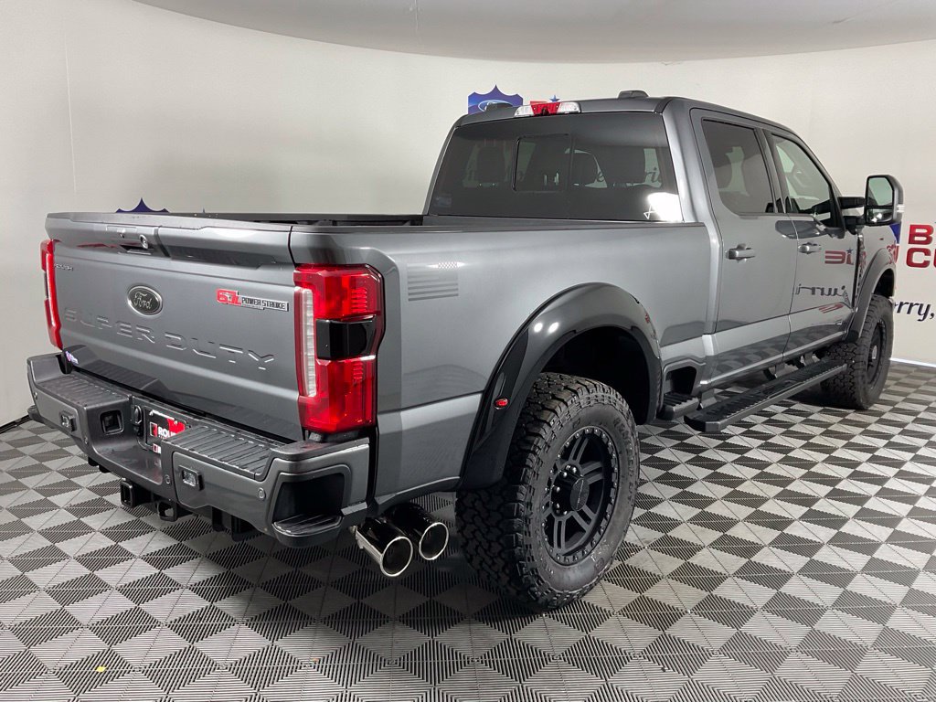 New 2026 Ford F250 Lariat w/ Black Appearance Package AWD/4WD image 3