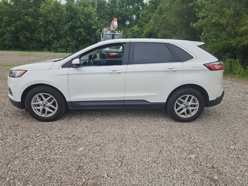 Used 2022 Ford Edge SEL w/ Convenience Package AWD/4WD image 7