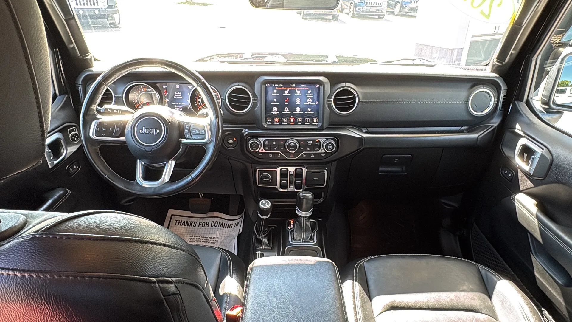 Used 2020 Jeep Gladiator Overland AWD/4WD image 3