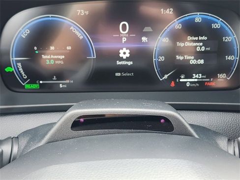 New 2025 Toyota Crown Signia image 11